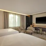 Ξενοδοχείο Courtyard By Marriott 4*