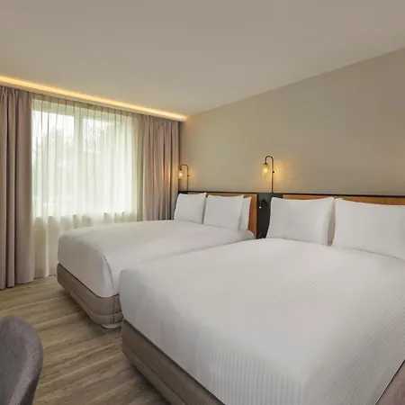 Courtyard By Marriott ホテル ヘント