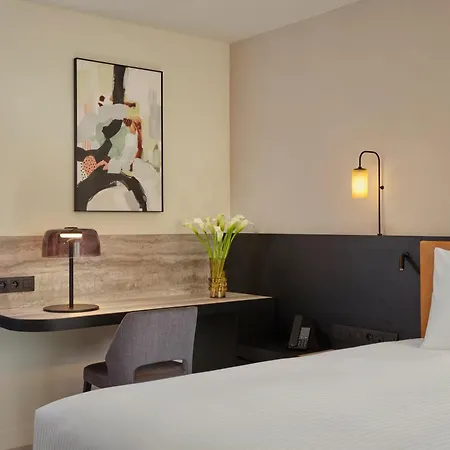 Courtyard By Marriott ホテル ヘント