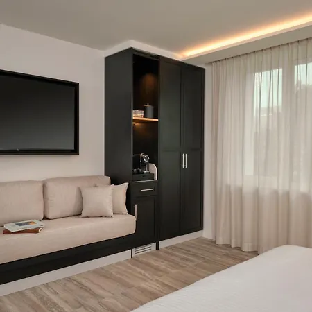 ホテル Courtyard By Marriott ヘント