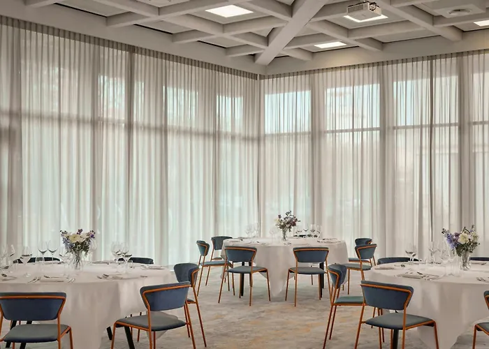 Hotel Courtyard By Marriott