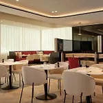 ホテル Courtyard By Marriott