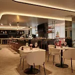 Courtyard By Marriott