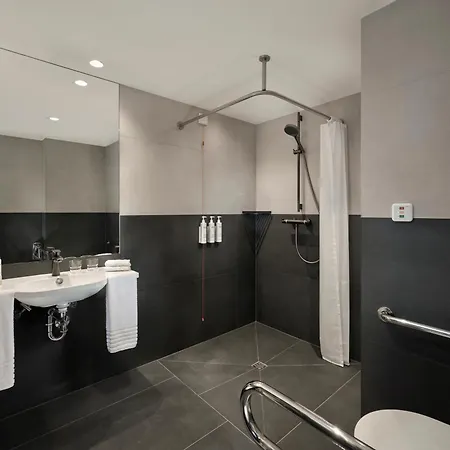 Courtyard By Marriott * Gent