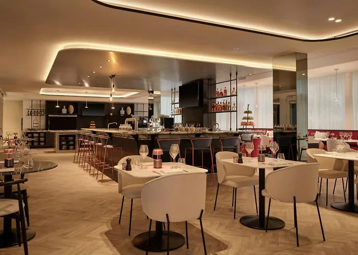 Courtyard By Marriott